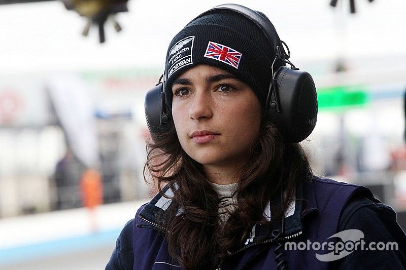 Jamie Chadwick, Beechdean AMR