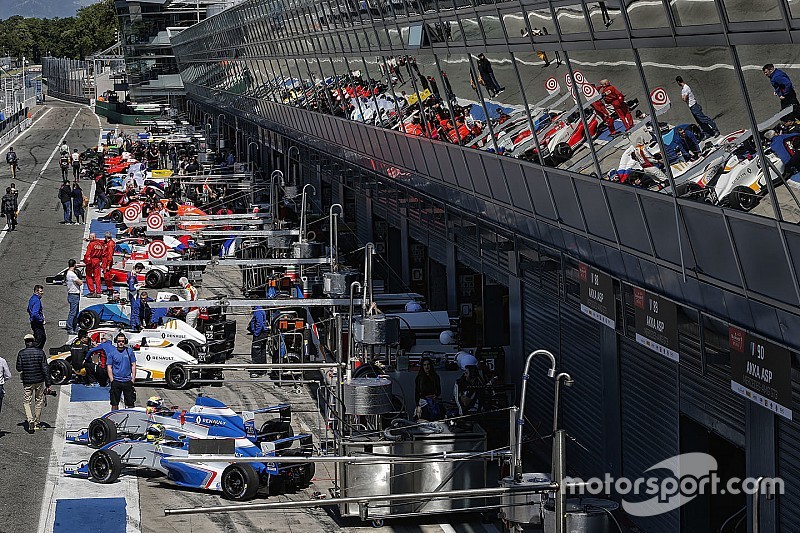 Jadwal lengkap Formula Renault 2.0 NEC Monza 2017