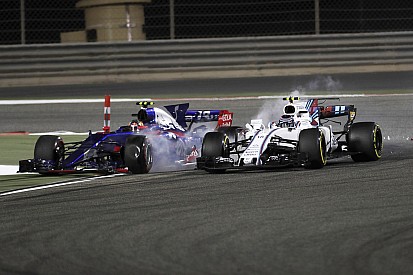 Sainz gets three-place grid penalty for Russia