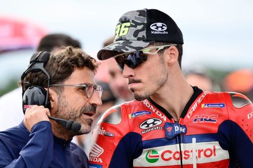 A Honda se le complica el 'tr&aacute;mite' de salir del furg&oacute;n de cola de las concesiones