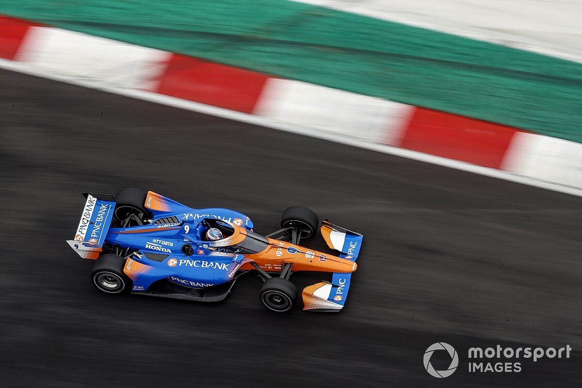 Диксон выиграл гонку IndyCar. Не виртуальную