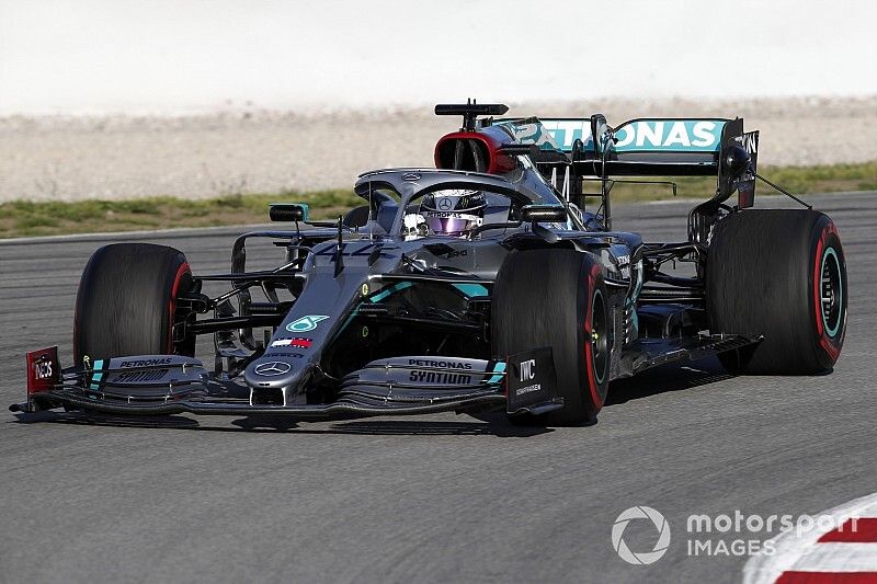 F1, GP Australia: Mercedes con più soft di Ferrari e Red Bull