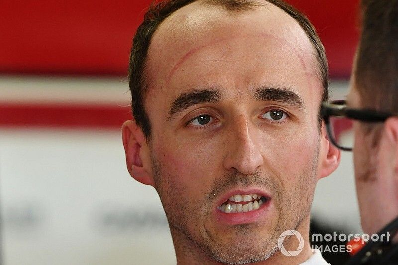 Kubica talán a Williamsnél maradt volna, ha egy jobb autót kap tavaly