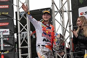 Herlings teamgenoot van Albon tijdens Formule 1 Virtual Grand Prix