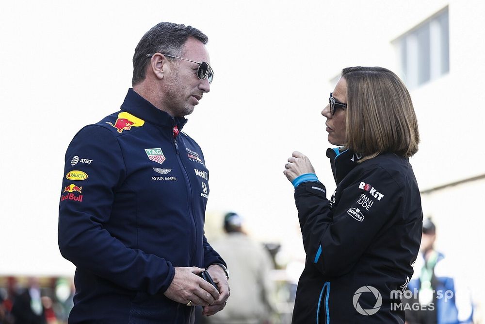 Christian Horner, Team Principal, Red Bull Racing, talks with Claire Williams, Deputy Team Principal, Williams Racing 