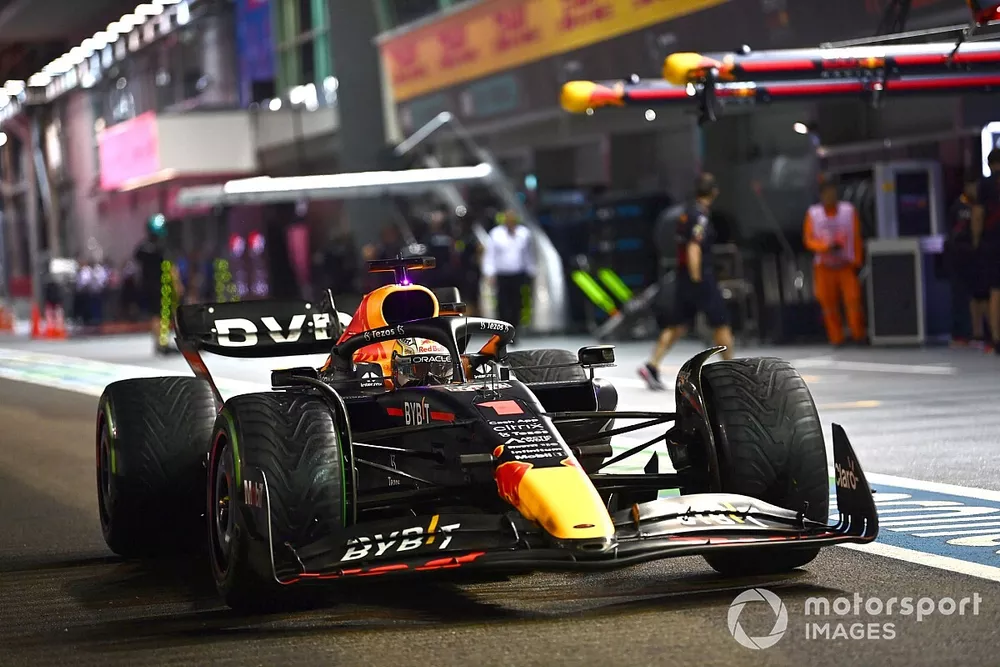 Max Verstappen, Red Bull Racing RB18, leaves the garage