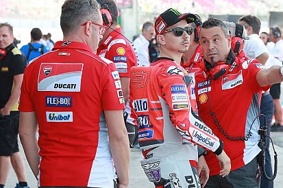 Honda ya tiene el equipo que acompañará a Lorenzo