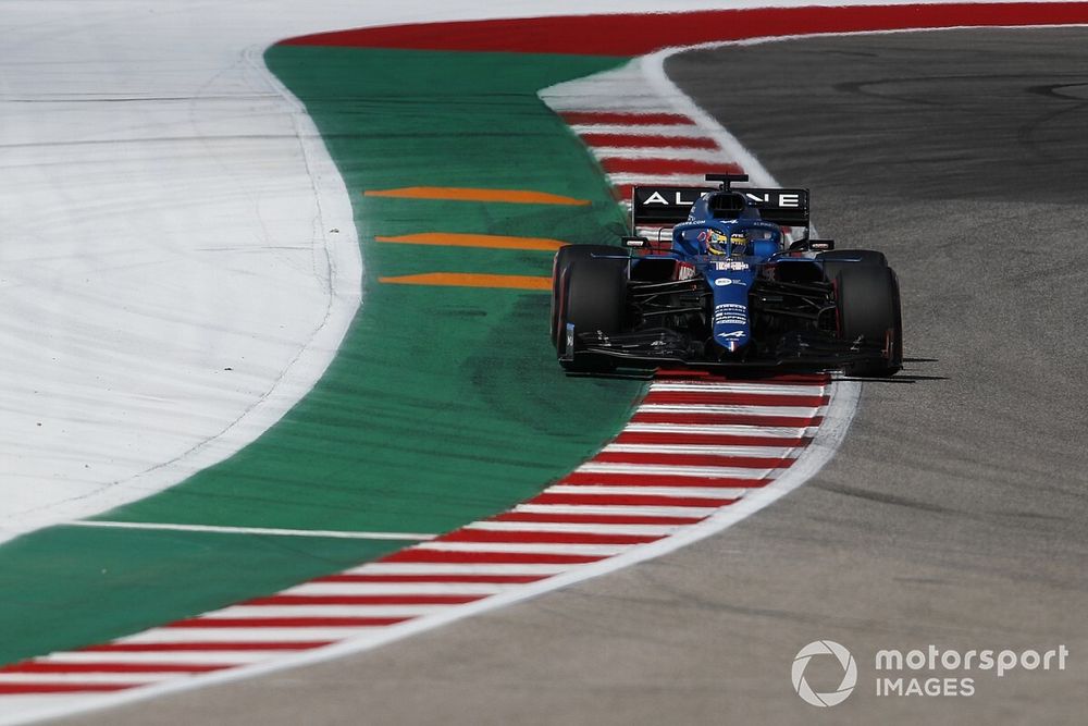 Alonso baffled by "strange" FIA call on Raikkonen move in US GP
