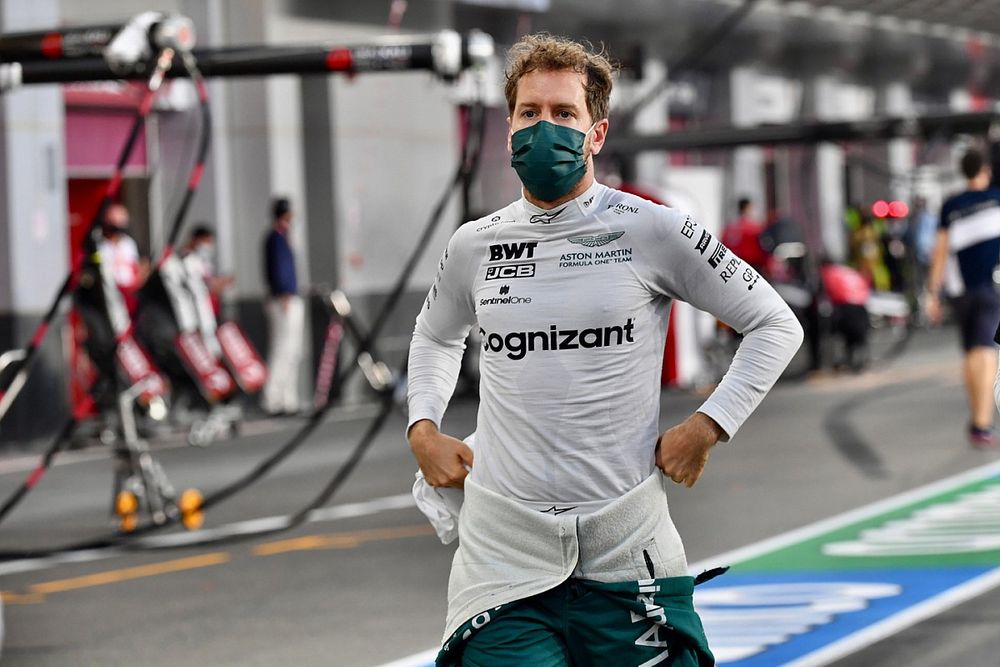 Vettel: Hamilton dan Verstappen Tak Butuh Bantuan Rekan Setim