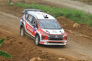 Rifat Sungkar Tercepat di Seri Ketiga Kejurnas Sprint Rally 2021