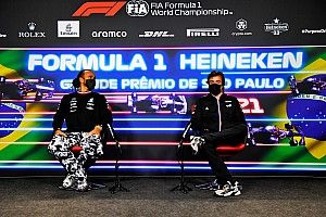 Hamilton dan Alonso Bakal Kehilangan Sosok Rossi