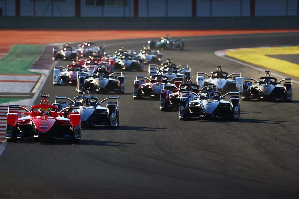 Alexander Sims, Mahindra Racing, Mahindra M7Electro