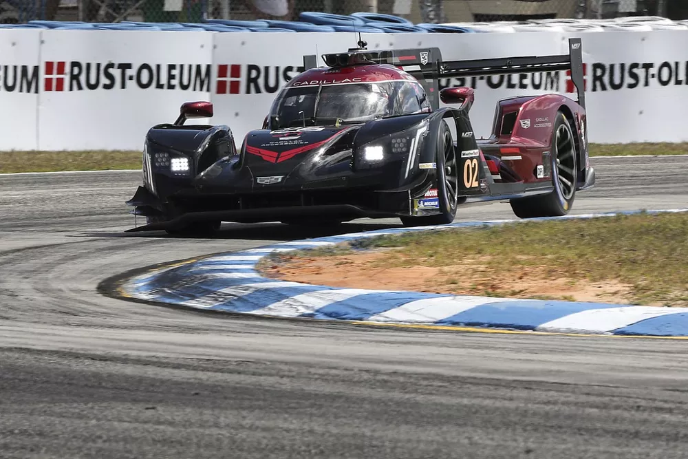 #02 Chip Ganassi Racing Cadillac DPi: Earl Bamber, Alex Lynn, Neel Jani