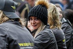Hawkins replaces Neate at Motorbase for Snetterton BTCC round