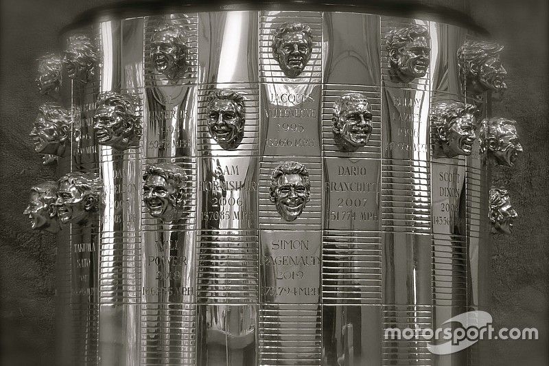 L'effigie de Simon Pagenaud désormais sur le Borg-Warner Trophy