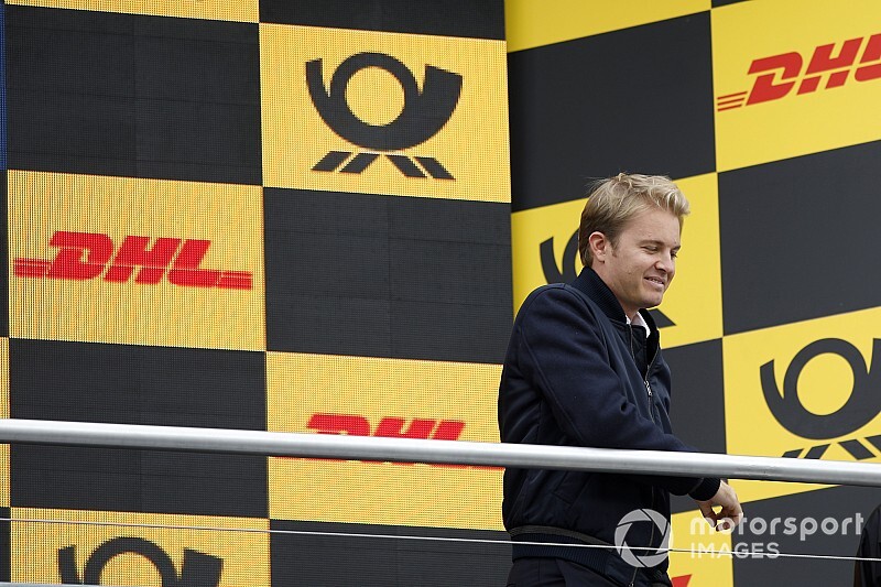 Rosberg, akıllı telefon kullanmayı bırakmış