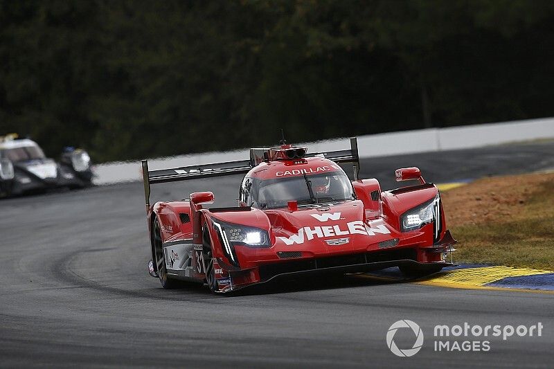 AXR Cadillac comienza adelante en Petit Le Mans