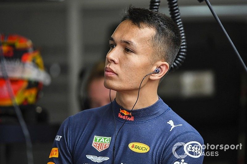 «Нужно перезагружать мозг». Элбон о первой пятнице в Red Bull