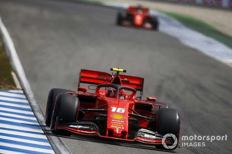 Leclerc: Hari yang sangat sulit bagi Ferrari
