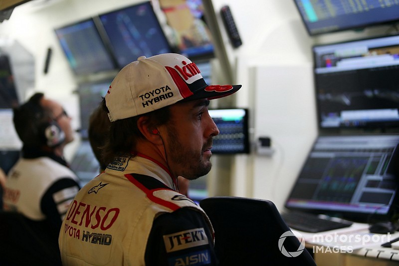 Alonso, F1'e döneceğini yalanladı