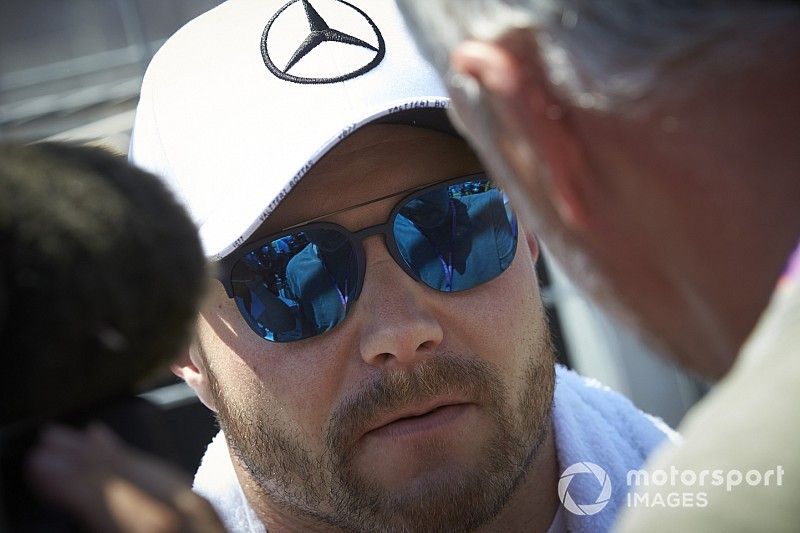 Bottas wierzy, że może pokonać Hamiltona