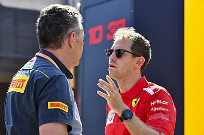 Vettel: "Mercedes favorita, ma credo che domenica possa succedere di tutto"