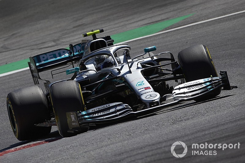 Mercedes: "Ontwerp van de W10 oorzaak van koelproblemen"