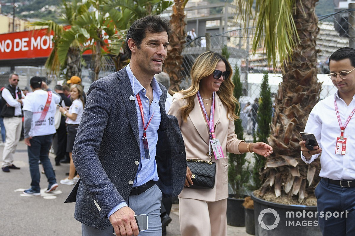 Webber: "Vettel iyi bir dinleyici değil"