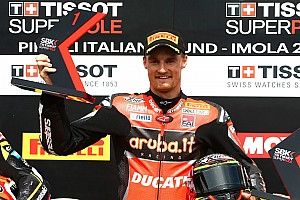 Imola WSBK: Davies beats Rea in disrupted qualifying