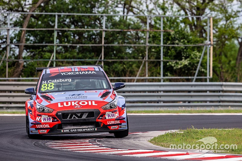 Hyundai repiten domino en la segunda clasificación del WTCR