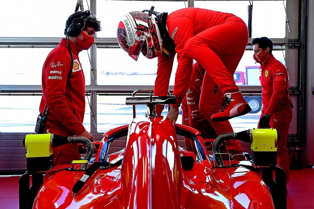 Leclerc pasó más tiempo que nunca preparando 2021 con Ferrari