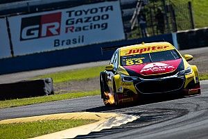 Stock Car: Casagrande domina corrida 2 e vence em Curitiba