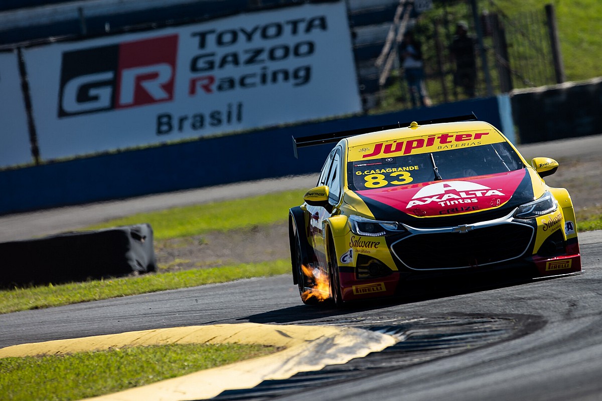 Stock Car: Casagrande domina corrida 2 e vence em Curitiba