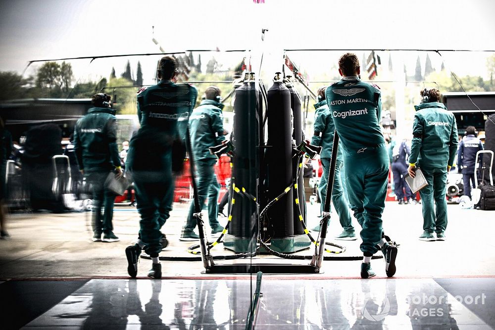 Sebastian Vettel, Aston Martin, in the garage