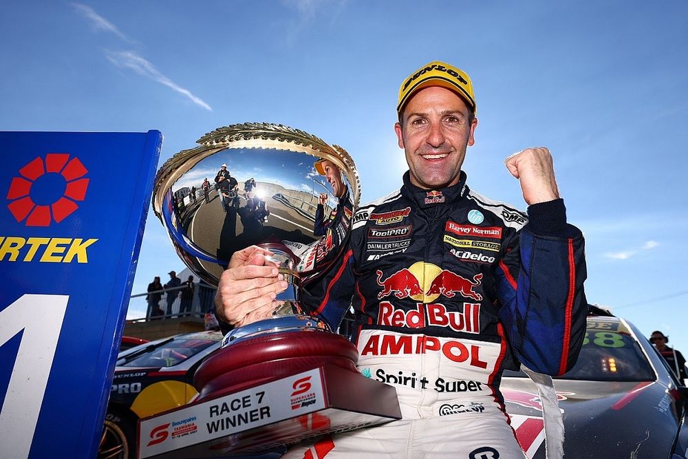 The qualities that made retiring legend Whincup a Supercars great
