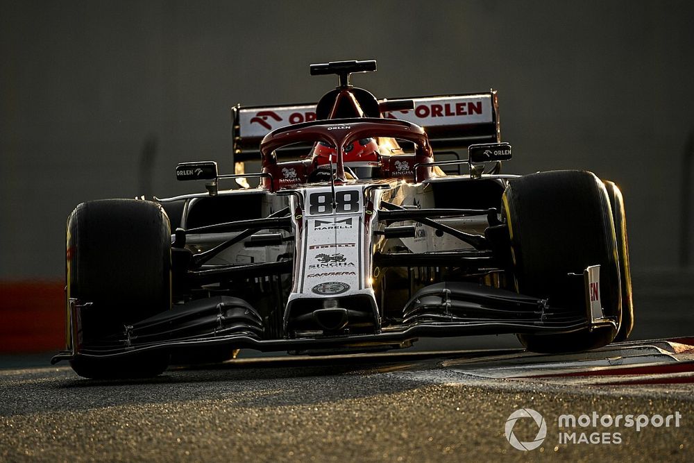 F1: Alfa Romeo quer manter Kubica como piloto reserva e de testes em 2021