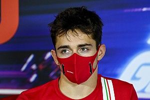 Domenicali: Ferrari Bisa Kehilangan Leclerc