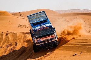 Dakar, Camion, Tappa 8: terzo tris dei Kamaz