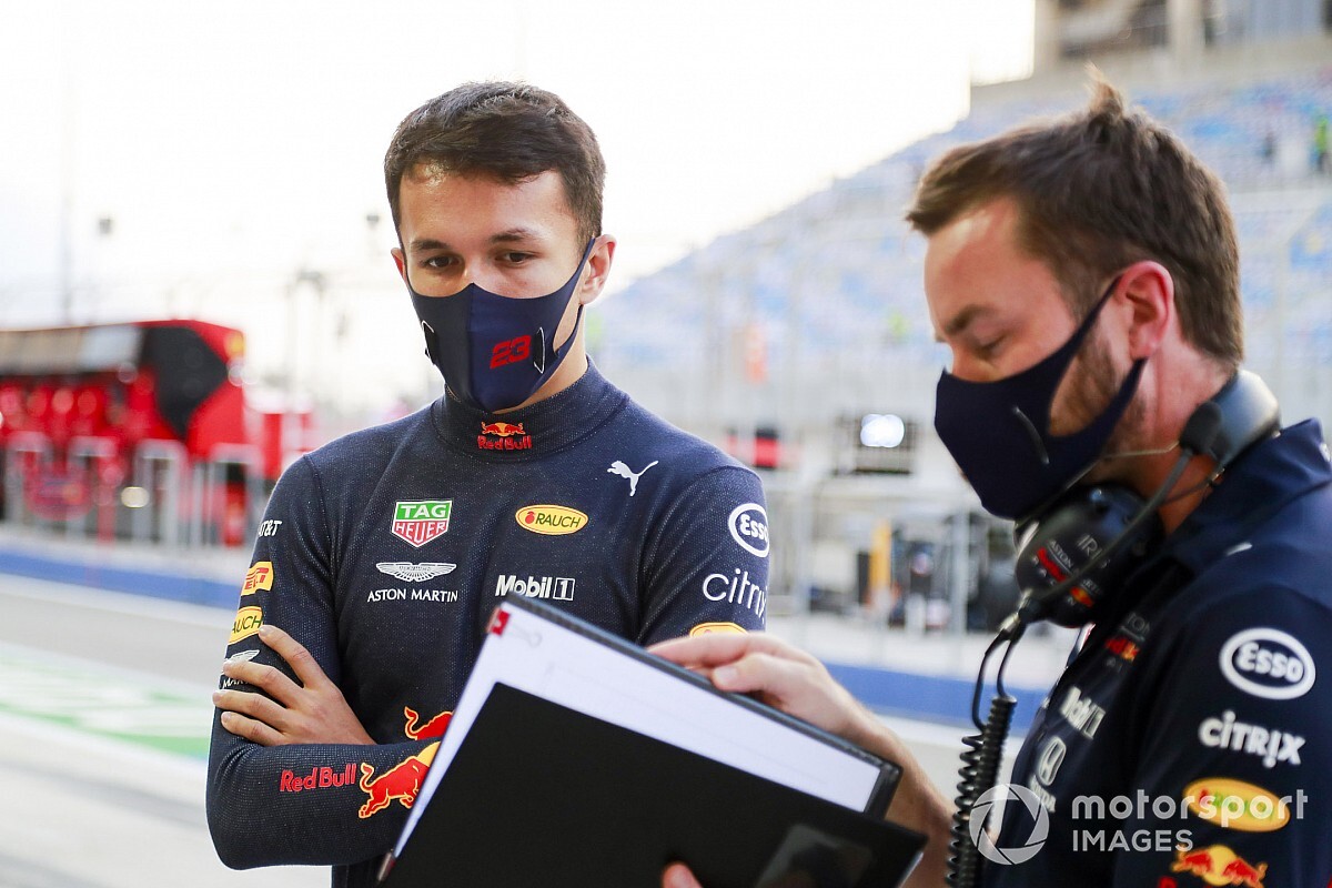 Albon pode enfrentar "ano no banco" se perder vaga da Red Bull em 2021