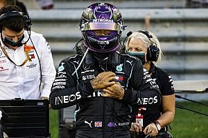 Isolement, voyage, test : Hamilton encore loin d'Abu Dhabi