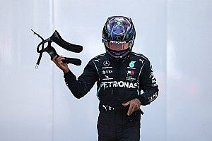 PÓDIO: Chuva traz caos ao GP da Turquia, mas Hamilton se sobressai, vence e garante o hepta