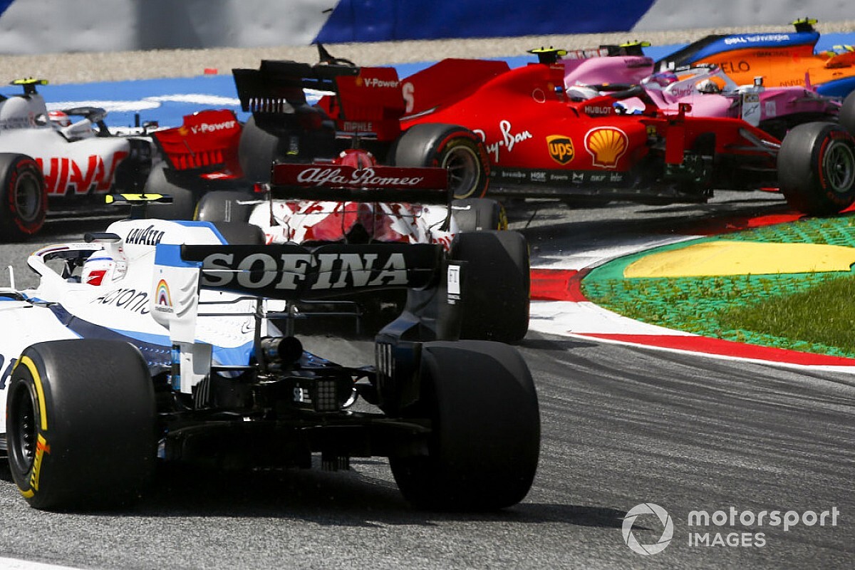 VIDEO: Nieuw drama voor Ferrari na clash tussen Vettel en Leclerc