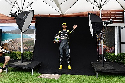 A Renault bejelentése a koronavírusra reagálva: óvintézkedések és F1-es gyárlezárás