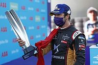 Da Costa vuelve a dominar y es cada vez m&aacute;s l&iacute;der