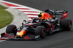 Albon "made to look like an idiot" in Hungary, says Russell