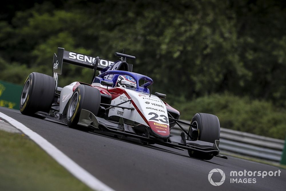 Stanek completeert rijderstrio Hitech GP voor F3-seizoen 2021