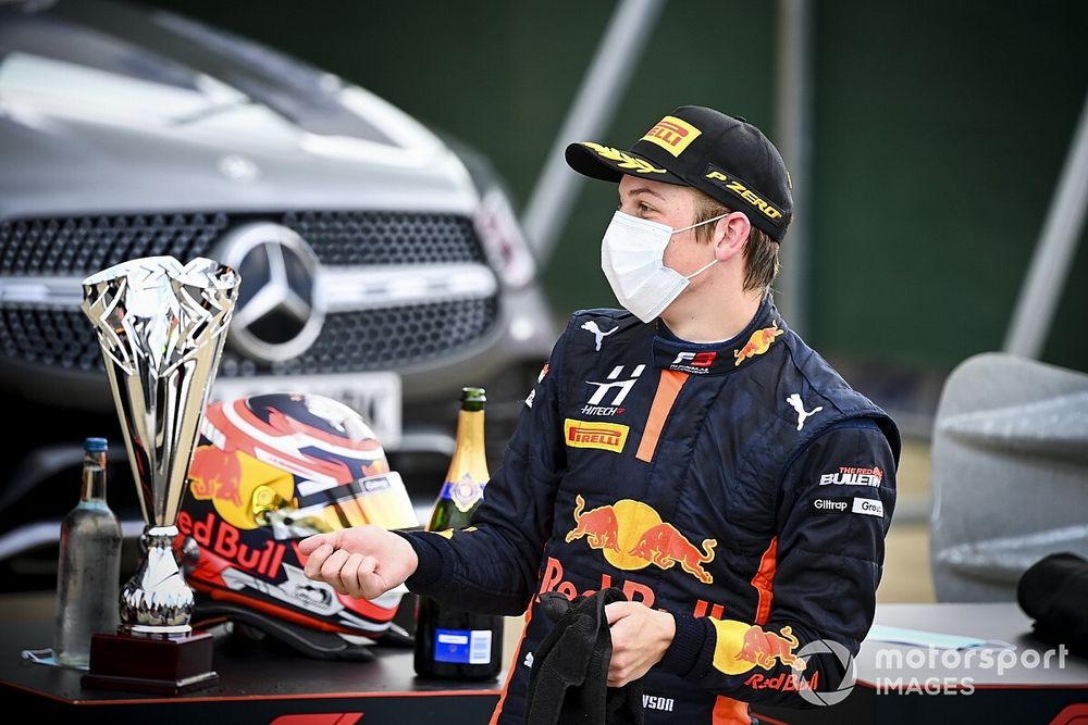 Victoria de Lawson en Silverstone en la F3