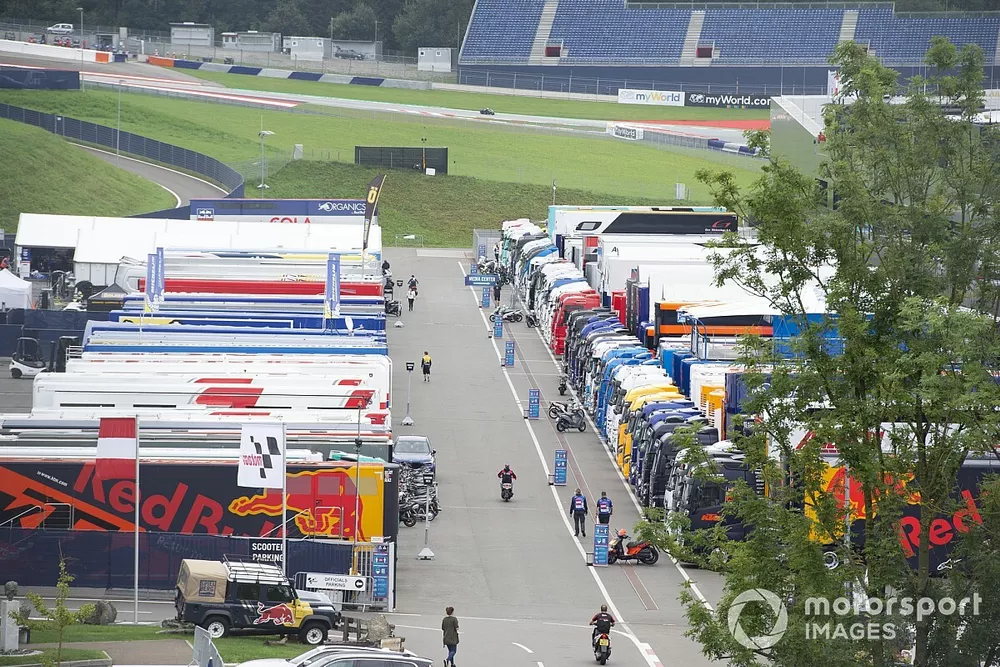 Le paddock