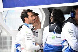 Ricciardo responde a Villeneuve: "Ha dicho tonterías, pero siempre lo hace"