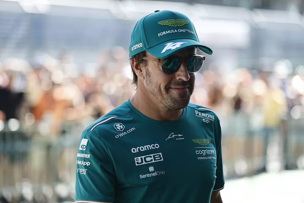 Fernando Alonso, Aston Martin F1 Team 